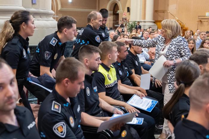 La consejera de Presidencia, Interior y Cultura, Tomasa Hernández, clausura el curso de formación para el ingreso en los cuerpos de Policía Local de Aragón