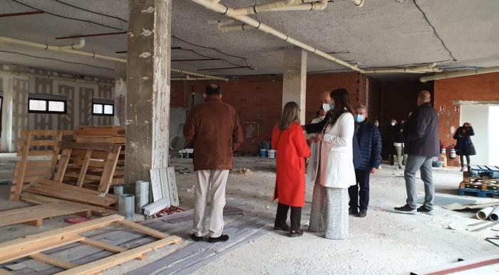 La consejera de Sanidad visitó en marzo de 2022 el local donde se ubicará el futuro centro de salud de Calamocha