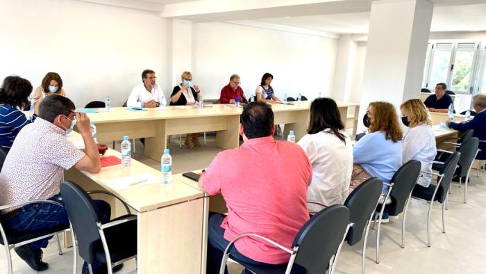 Reunión de Bizén Fuster con representantes de Valdejalón