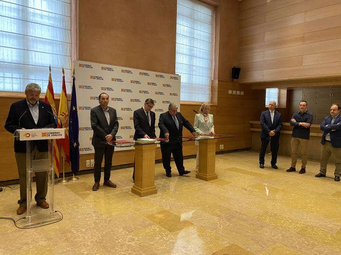 Firma convenio CADI