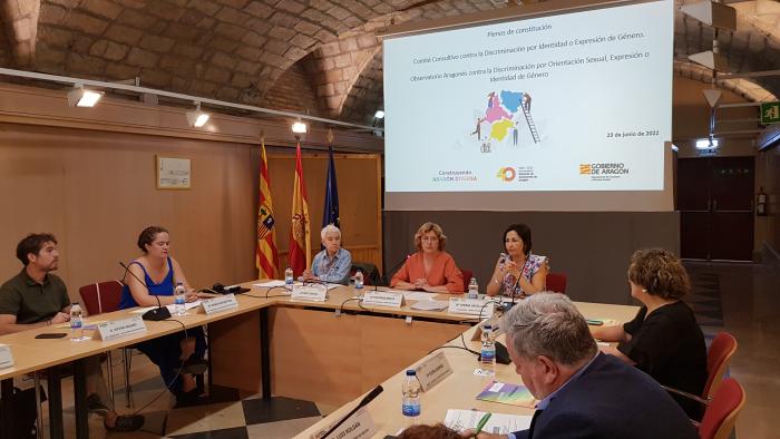 Broto, en la sesión constitutiva del comité