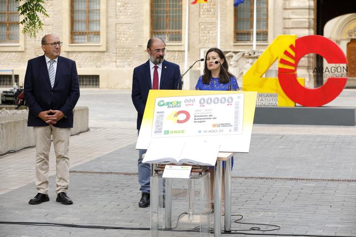 Presentación del cupón que la ONCE dedica al 40 aniversario del Estatuto de Autonomía