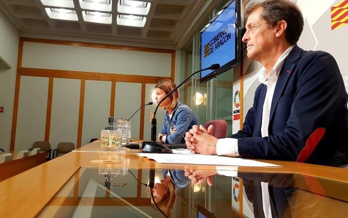 Presentación en la sala de prensa del edificio Pignatelli del proyecto piloto de inclusión que se va a llevar a cabo en Aragón