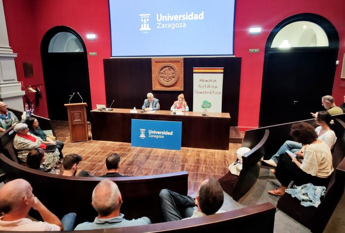 La jornada ha tenido lugar en el aula magna del Paraninfo.