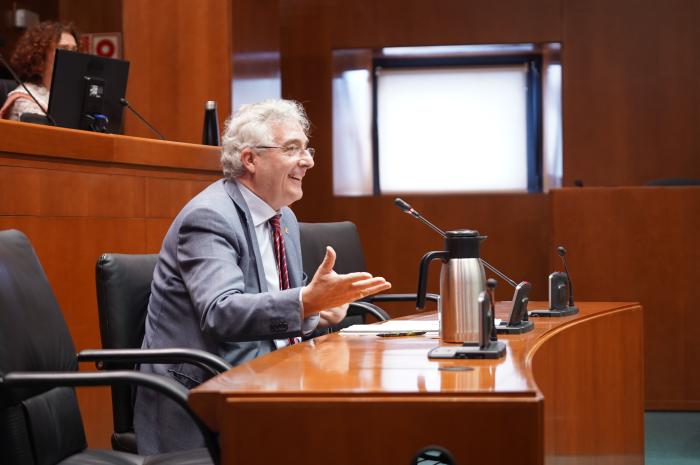 El consejero de Agricultura, Ganadería y Medio Ambiente, Joaquín Olona, durante la comparecencia de Presupuestos.