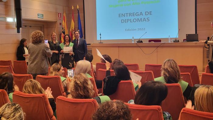 Marta Gastón clausura el II Programa de Desarrollo para la Dirección para mujeres con Alto Potencial