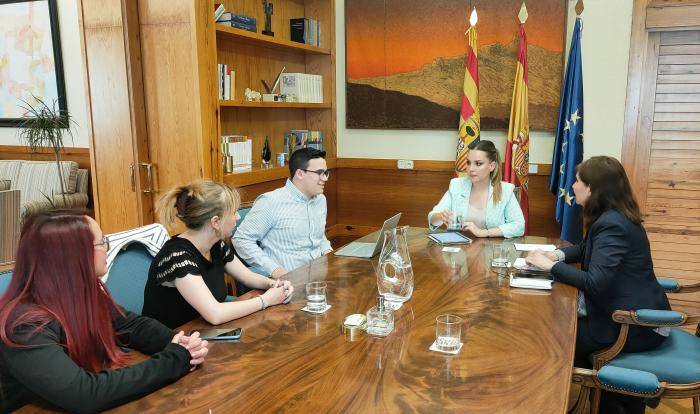 La reunión ha tenido lugar en la Consejería de Ciencia y Universidad.