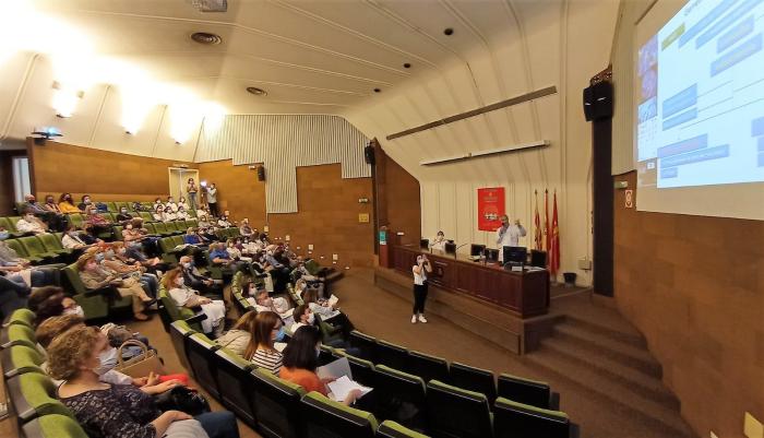 el Hospital Universitario Miguel Servet celebra la Jornada “Píldoras para entender la Genética”, con motivo del Día Mundial del ADN