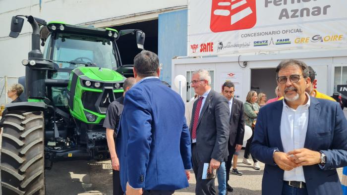 El consejero Olona ha participado en la inauguración de las 17ª edición de la Feria Valga.