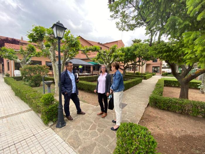 La gerente del IASS ha visitado la residencia de Albarracín