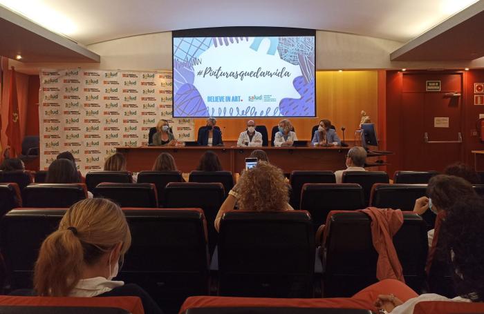 Presentación proyecto #pinturasquedanvida en el Hospital Clínico