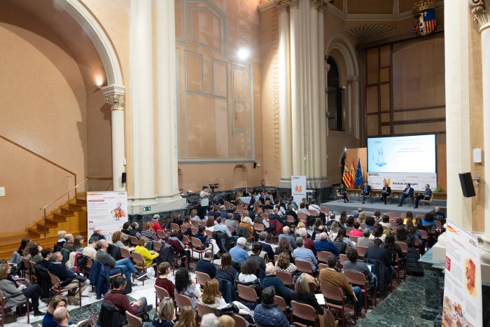 La jornada se ha desarrollado esta tarde en la Sala de la Corona del edificio Pignatelli.