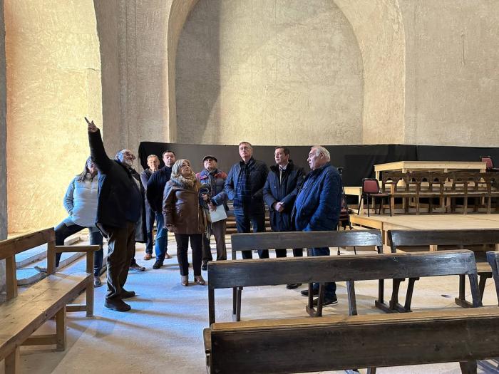 Tomasa Hernández y Manuel Blasco han visitado este viernes la Iglesia de Montalbán.