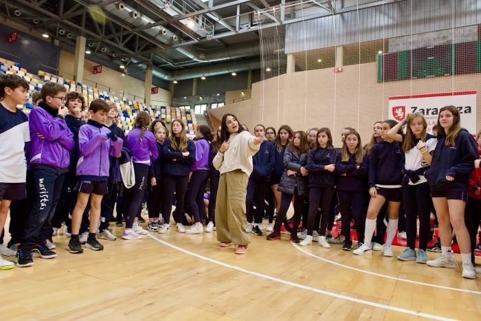 Los jóvenes, protagonistas de la jornada 'Somos poderosas' en el pabellón Siglo XXI.