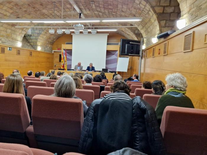 El consejero de Agricultura , Ganadería y Alimentación se ha reunido con los técnicos de las OCAS de la provincia de Zaragoza