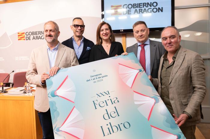 Presentación de la XXXI Feria del Libro de Zaragoza. Pedro Olloqui, Sara Fernández, José Manuel Latorre, Rafael Yuste, y Ángel Gálvez