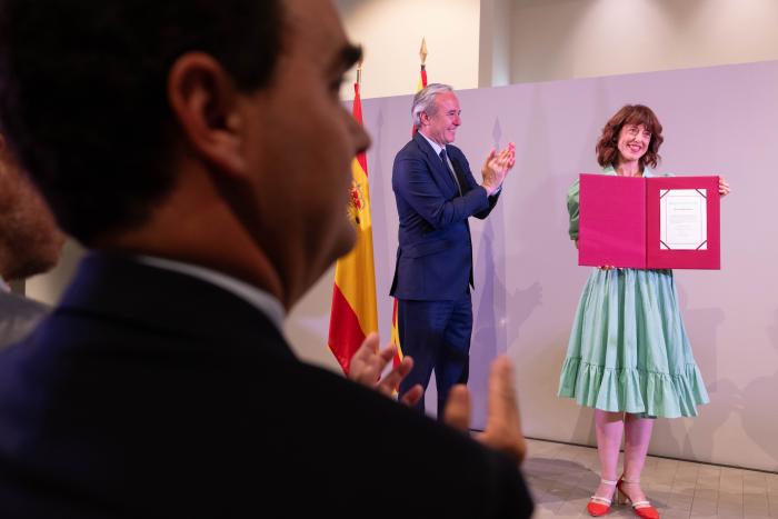 Azcón entrega el Premio de las Letras Aragonesas