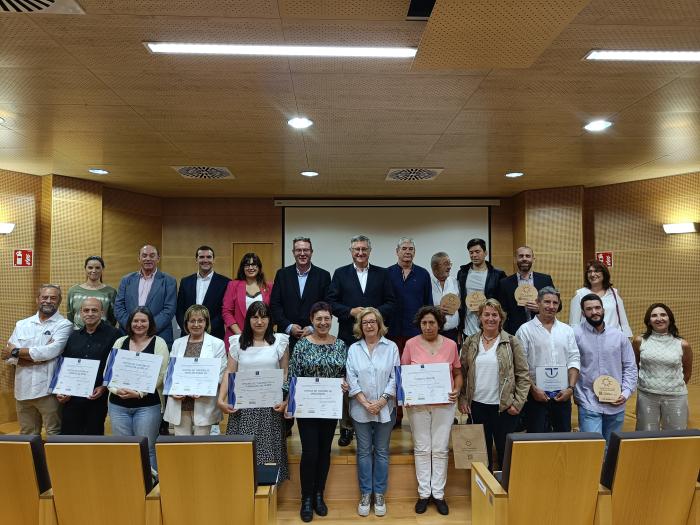 Fotos de familia con los premiados.