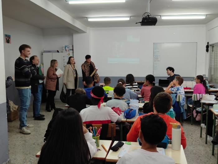 Giménez, en la jornada en la que participaron los escolares.