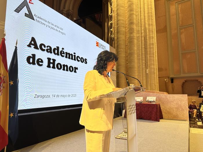 Acto de nombramiento de los académicos de honor de la Academia de la Jota.