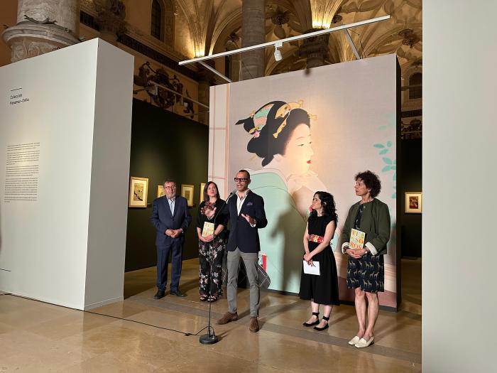 Presentación de la exposición 'Tesoros. Colecciones de arte asiático del Museo de Zaragoza', este jueves en La Lonja.