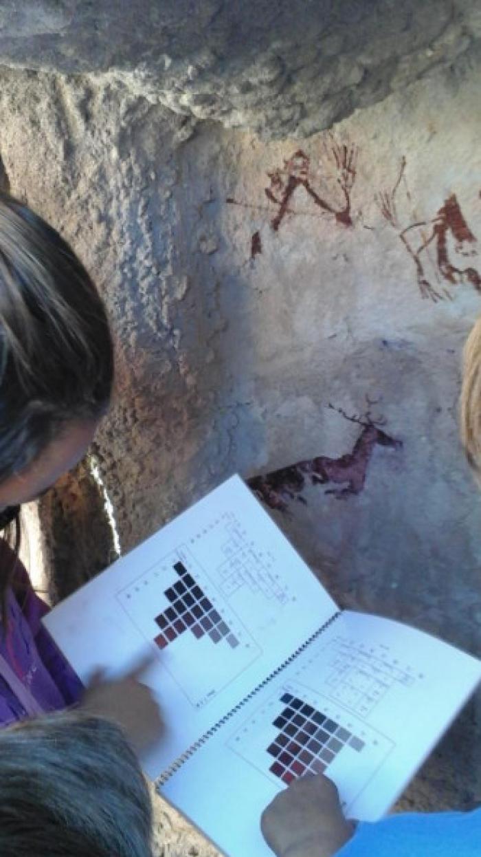 Los alumnos podrán trabajar en la réplica de un abrigo con pinturas rupestres en el Museo de Huesca.