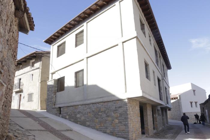 Las cuatro viviendas de Gúdar estarán finalizadas en el verano de 2026.