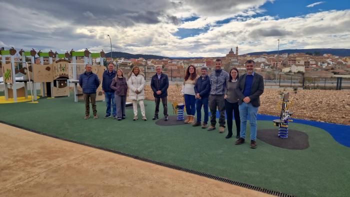 Amparo Cuéllar y Joaquín Juste han visitado Centro de Interpretación de la Trufa de Sarrión.