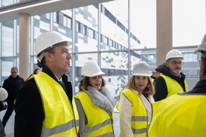 WhatsApp Image 2025-12-04 at 11.57.19 (4)