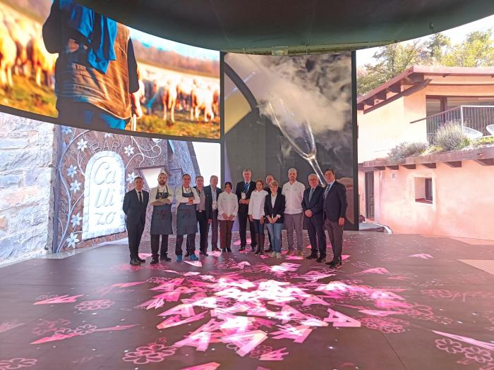 Foto de familia con las estrellas Michelín.