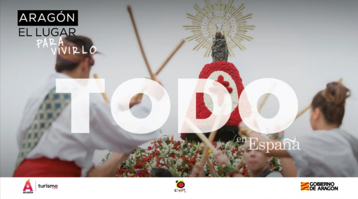 Lema de la campaña internacional 'Aragón, el lugar para vivirlo todo en España'.