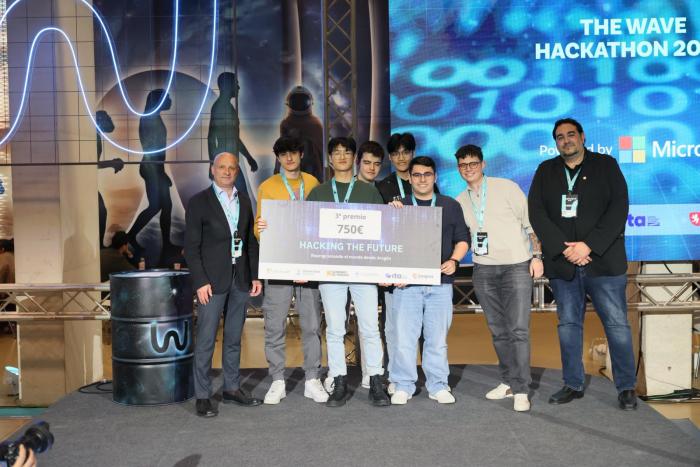 Tercer premio, entregado hoy