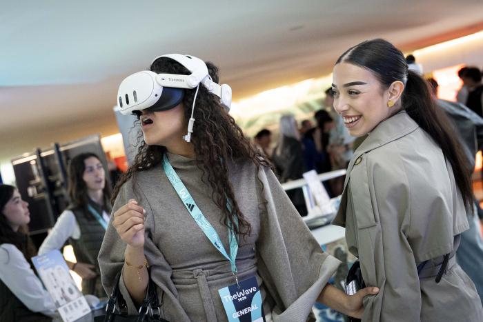 Jóvenes visitantes de The Wave