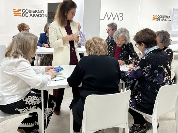 Personas mediadoras en "La Compañía"
