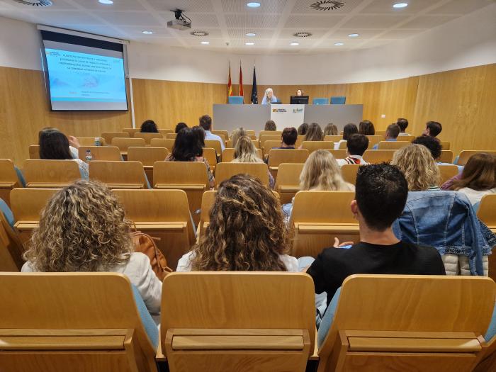 Los nuevos profesionales guía frente a agresiones, en una jornada de formación en el SALUD
