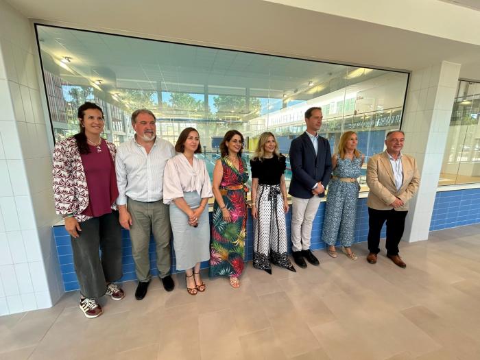 Visita a las nuevas instalaciones de la piscina climatizada de Los Planos en Teruel.