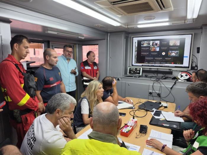 Reunión del CECOPI celebrada esta mañana en el Puesto de Mando Avanzado instalado en Farasdués.