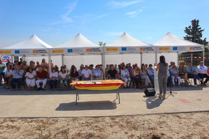 Marta Tejero interviene ante los vecinos de Gallur