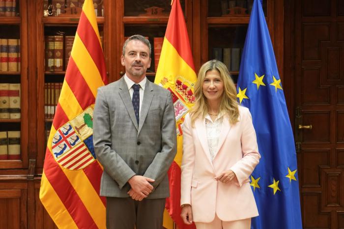 La firma se ha celebrado este miércoles en el Ministerio de la Presidencia, Justicia y Relaciones con las Cortes