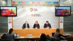 Joaquín Olona, Mayte Pérez y Javier Allué en la rueda de prensa de presentación.