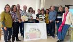 Carlos Gamarra junto a los docentes del CEIP Juan Sobrarias de Alcañiz.