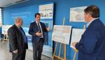 El director de Transportes, el director del Aeropuerto y el teniente alcalde de Teruel en la presentación.