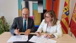 Los directores generales han firmado hoy el acuerdo en la sede del Departamento de Educación.