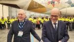El consejero Octavio López y el CEO de Tarmac Aerosave, Alexandre Brun, durante la inauguración del segundo hangar.