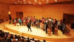 Cerca de 4.400 alumnos de 99 centros interpretarán la cantata “Partículas” gracias al programa educativo Cantania