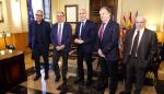 Lambán muestra su apoyo a la candidatura luso-española para celebrar el Mundial de Fútbol en 2030, en el que Zaragoza aspira a ser subsede