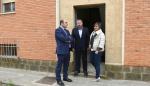 Soro visita en Alcañiz las viviendas que se rehabilitarán para alquiler social