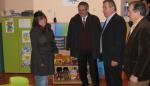 El consejero Rogelio Silva visita las nuevas instalaciones de la escuela infantil y de la biblioteca de Bujaraloz