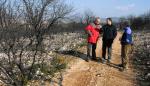 El presidente del Gobierno de Aragón, Marcelino Iglesias, y el consejero de Medio Ambiente, Alfredo Boné, han visitado hoy la zona afectada por el incendio forestal de La Litera