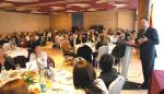 El presidente de Aragón participa en desayuno de trabajo con mujeres empresarias y directivas de Huesca